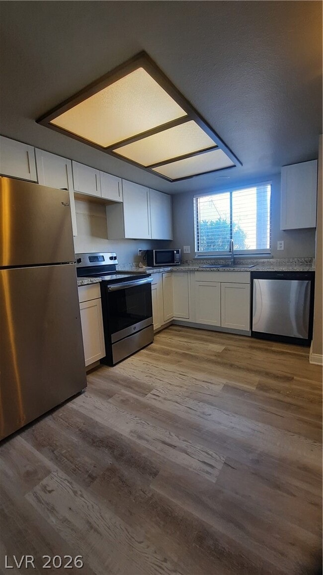 Building Photo - 1632 Marathon Dr