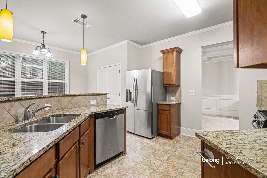 Building Photo - 1376 Blue Sail Ave