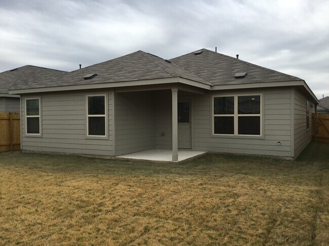 Building Photo - 5900 Bell Tower Ln