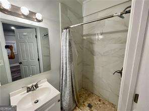 Building Photo - 6068 Tracy Valley Dr NW