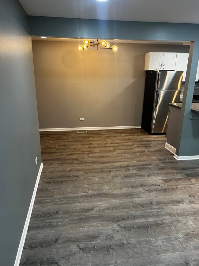 Building Photo - 20128 Ash Ln