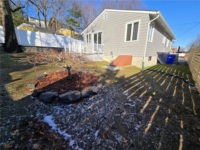 Building Photo - 96 Edgeworth Ave