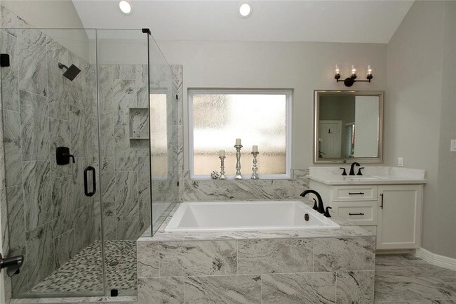 Building Photo - 2239 Deer Cove Trail