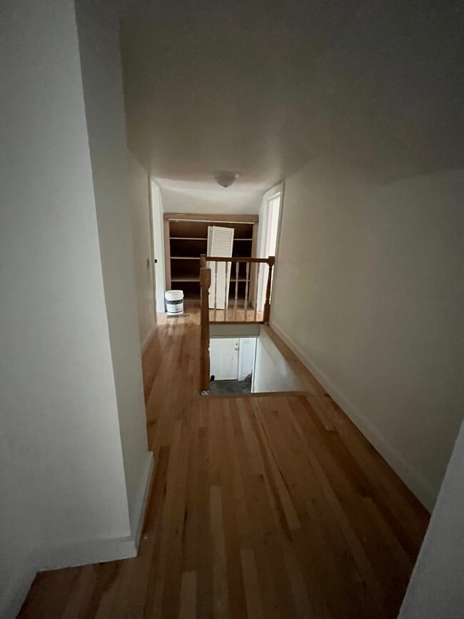 Building Photo - Buxton