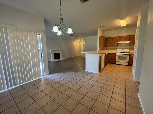 Building Photo - 1107 Bohica Way