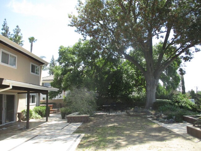 Building Photo - 18216 Index St