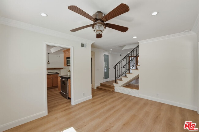 Building Photo - 29392 Hillrise Dr
