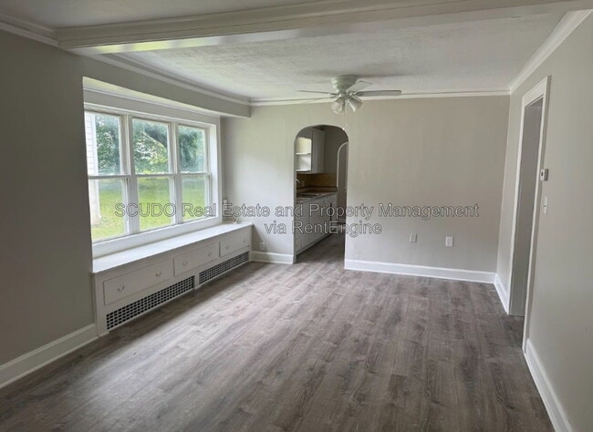 Building Photo - 2723 Lathrop Ave