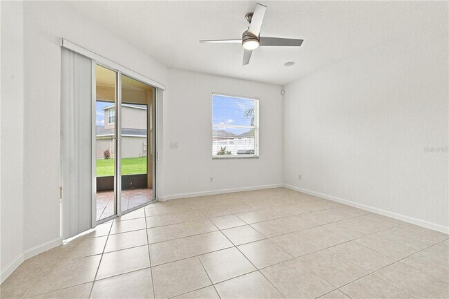 Building Photo - 3576 Maple Ridge Loop