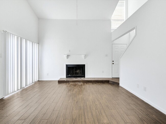 Building Photo - 9548 Pagewood Ln