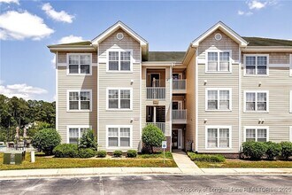 Building Photo - 3332 Harbour Pointe Pl