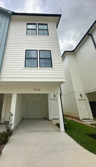 Building Photo - 3251 Sauce Pan Wy