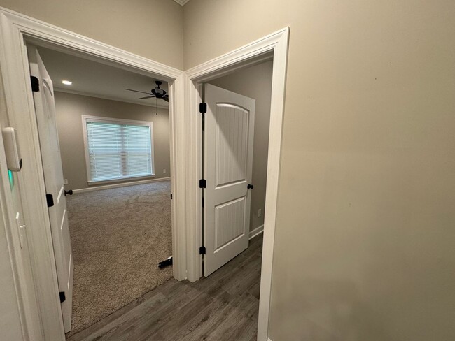 Building Photo - Parrish Place Subdivision!   4 BEDROOMS!!!!