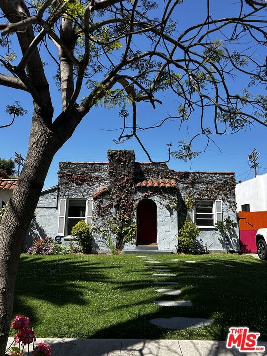Building Photo - 2031 Glendon Ave
