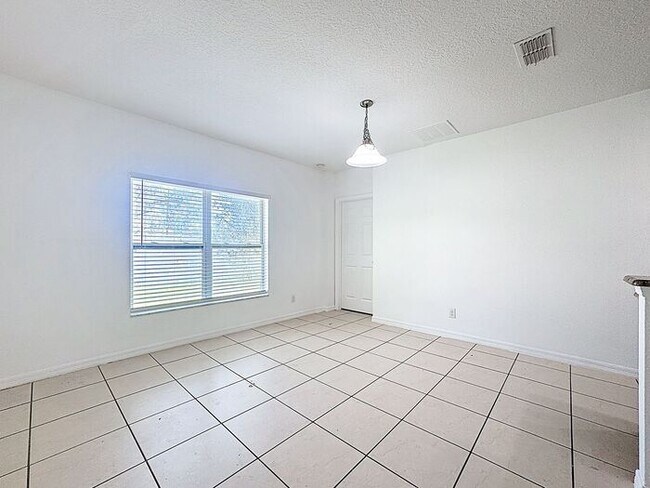 Building Photo - Aldea Reserve-662 Vitoria Rd Davenport FL 33837