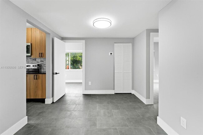 Building Photo - 2361 NW 15th St