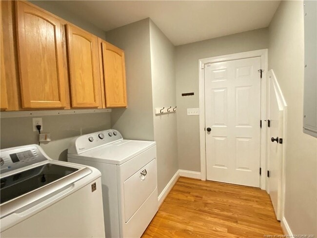 Building Photo - 185 Wood Run