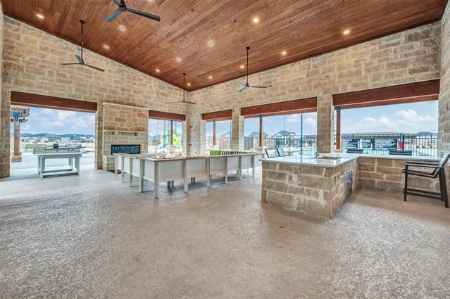 Building Photo - 1000 Knox River Dr