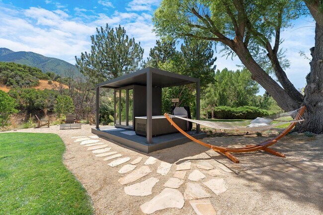 Building Photo - 11477 Gracey Ln