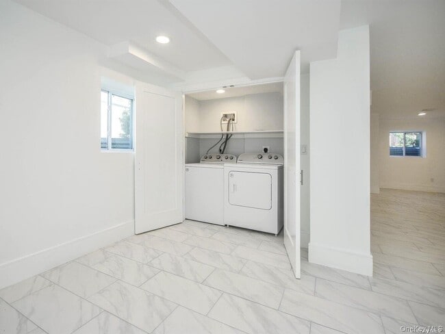 Building Photo - 59 Hickory Rd