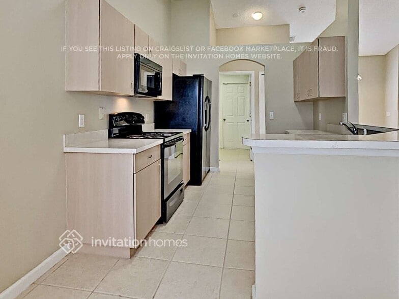 Building Photo - 956 Bridle Ln