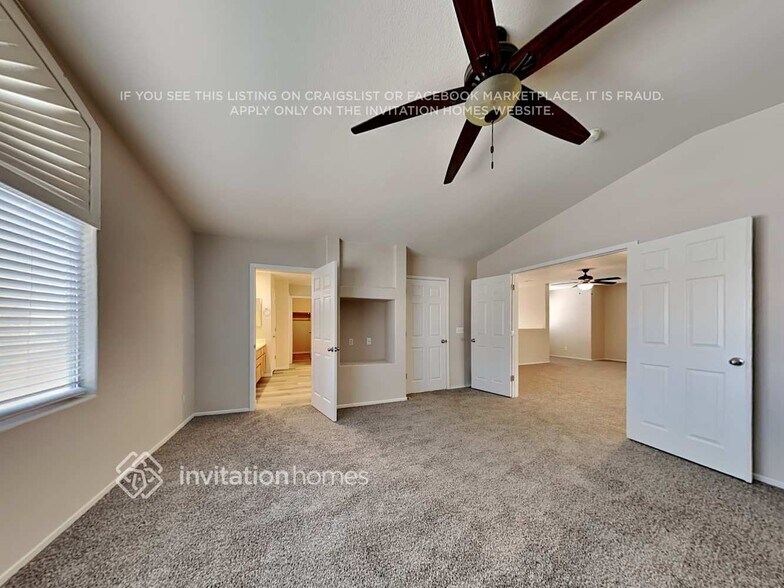 Building Photo - 7744 Bird of Paradise Ct