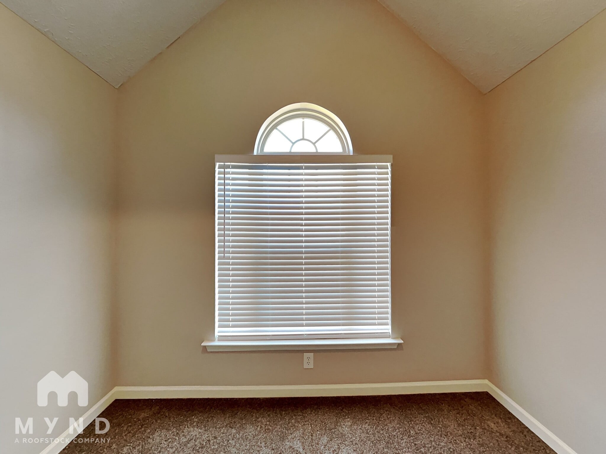 Building Photo - 2401 Pinyon St