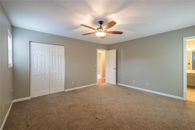 Building Photo - 702 River Rock Psge