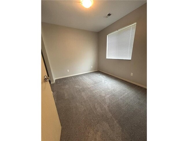 Building Photo - 1901 Pirate Dr