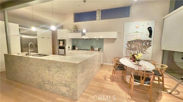 Building Photo - 31676 Seacove Dr