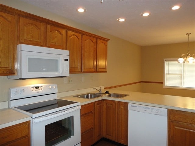 Building Photo - 5079 Rockdale Rd