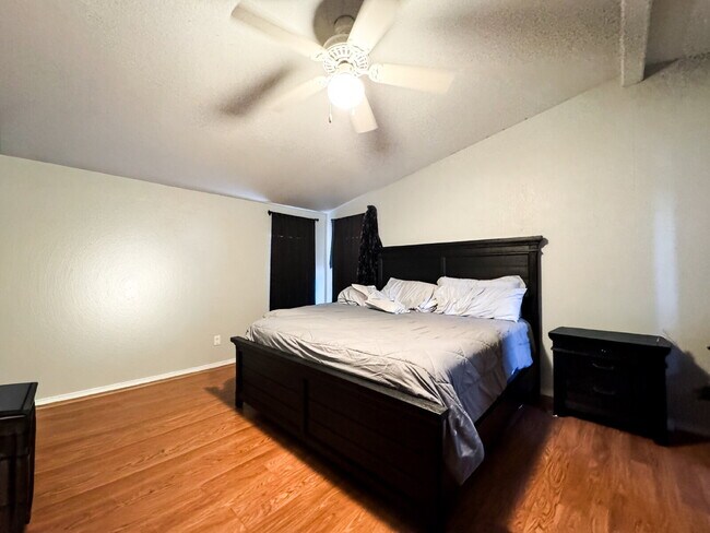 Building Photo - "Well-Maintained 3-Bed, 2-Bath Home in Foothills"!