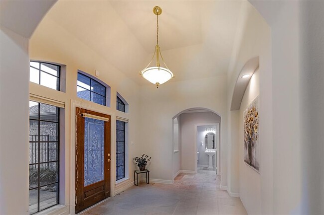 Building Photo - 3115 Evergreen Oak Dr