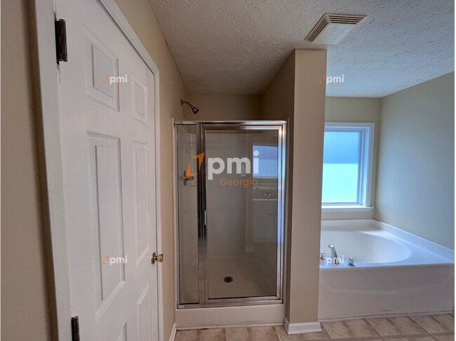 Building Photo - 7151 Flagstone Pl