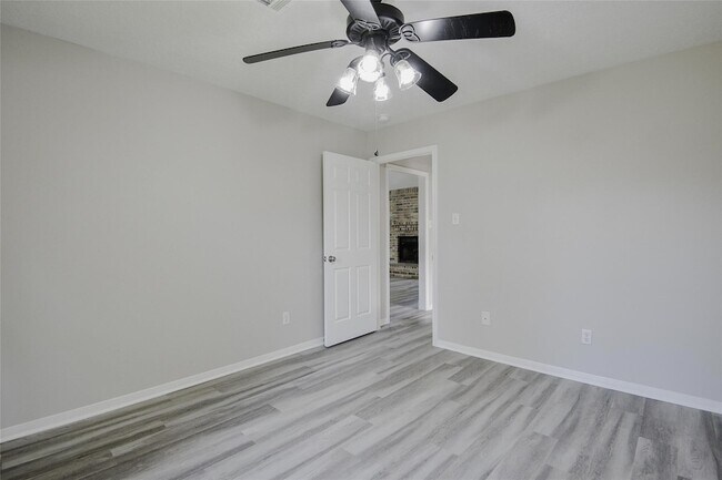 Building Photo - 3223 Deep Anchor Way