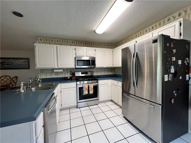 Building Photo - 2009 S 11th St