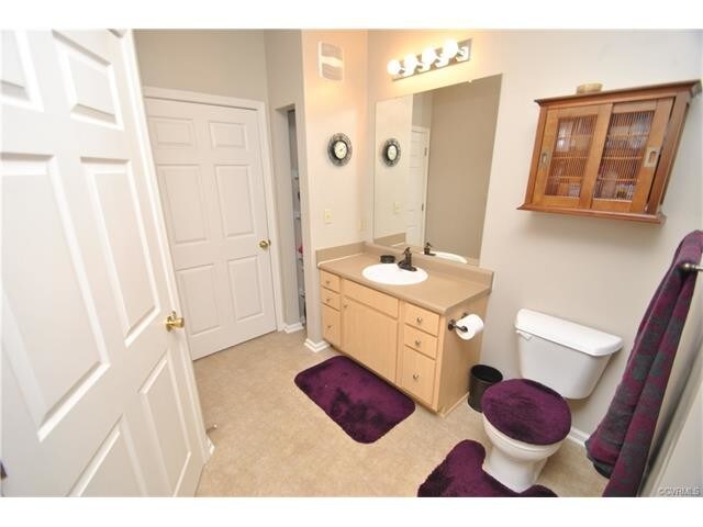 Bathroom - 604 Bristol Village Dr