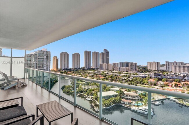 Building Photo - 400 Sunny Isles Blvd