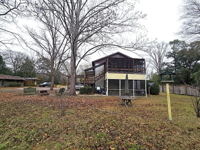 Building Photo - 2370 Wedgefield Rd