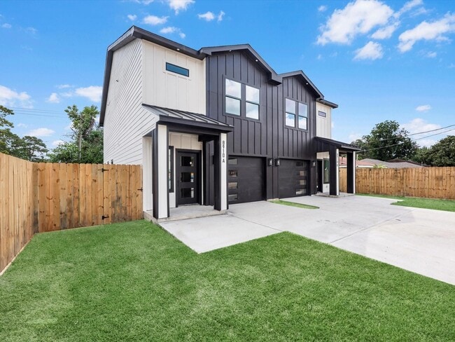 Building Photo - 8010 Easter St