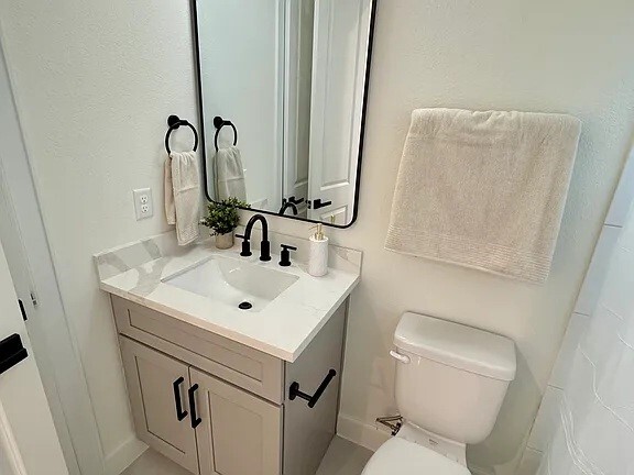 Building Photo - 5125 Van Fleet St