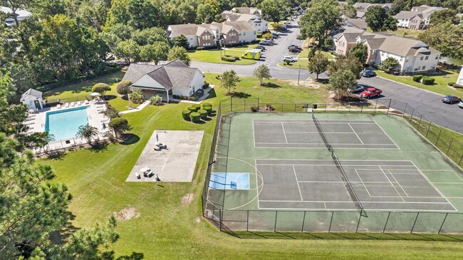 Building Photo - 4323 Lotus Ct