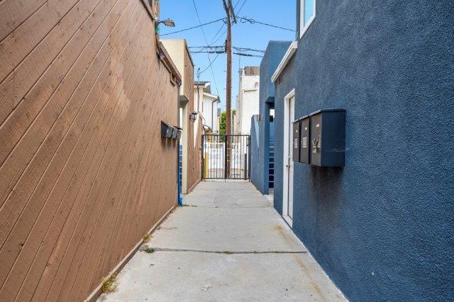 Back building entrance - 23 Buccaneer St