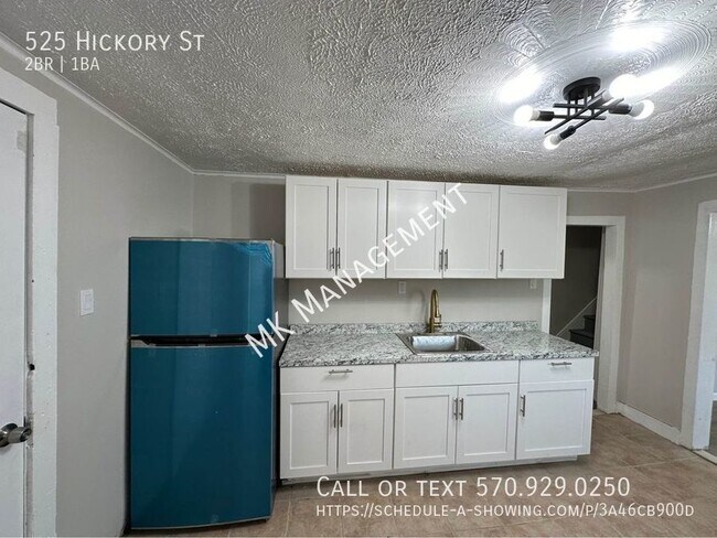 Building Photo - 525 Hickory St