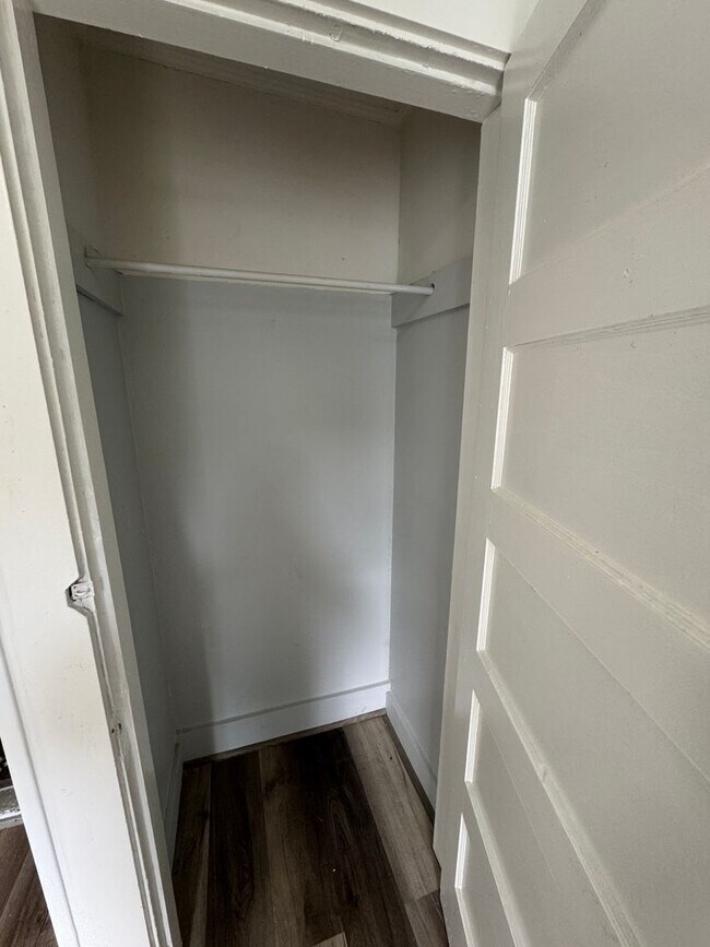Interior Photo - 17 Sullivan St