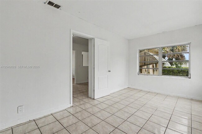 Building Photo - 13020 NW 1st Ave