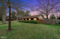 Building Photo - Check Out this 3 bed 2 bath in Bossier!!