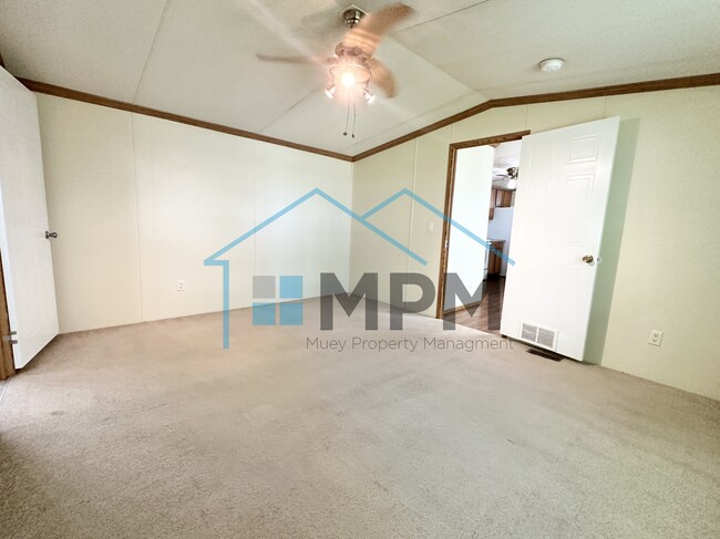 Building Photo - 412 Balboa Dr
