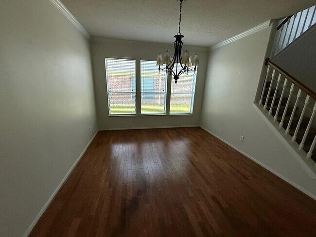 Building Photo - 15107 Magnoliabough Pl