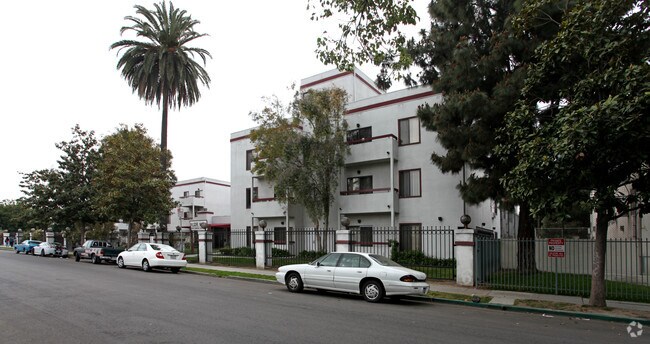 Building Photo - Kilgore Manor